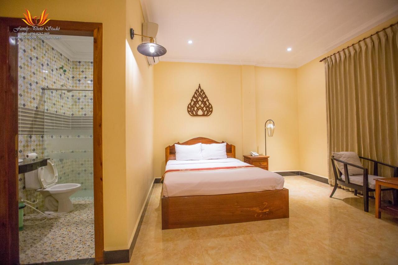 Jasmine Hotel& Sky Bar Battambang Exterior foto
