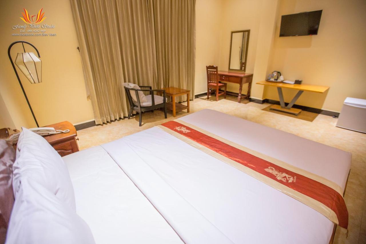 Jasmine Hotel& Sky Bar Battambang Exterior foto